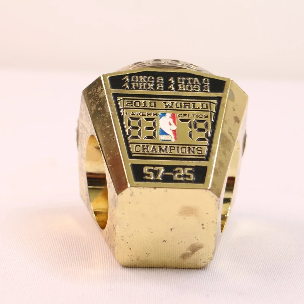 2010 Los Angeles Lakers NBA Championship Paperweight Ring Ticket Holder Prize